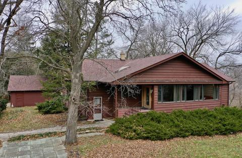 2 Circle Dr, Algonquin, IL 60102 photo 1
