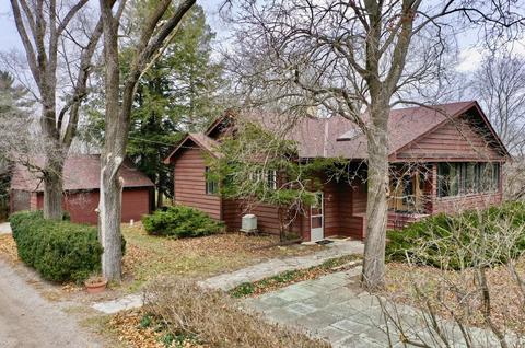 2 Circle Dr, Algonquin, IL 60102 photo 2