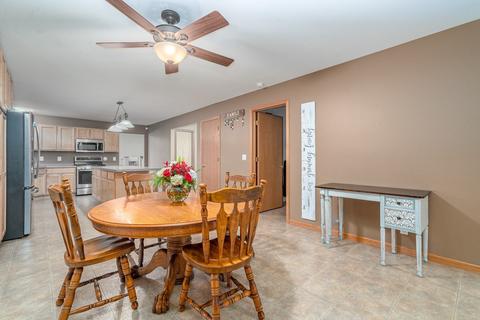 3610 Dixon Dr, Morris, IL 60450 photo 13
