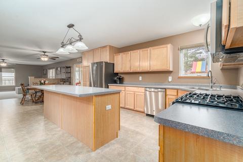 3610 Dixon Dr, Morris, IL 60450 photo 9