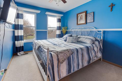 1058 Longford Rd, Bartlett, IL 60103 photo 14