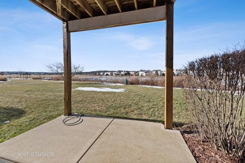 614 Legend Ln, Mchenry, IL 60050 photo 16