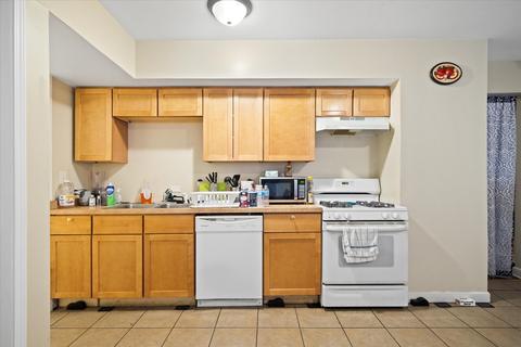 331 Grant Pl, Aurora, IL 60505 photo 9