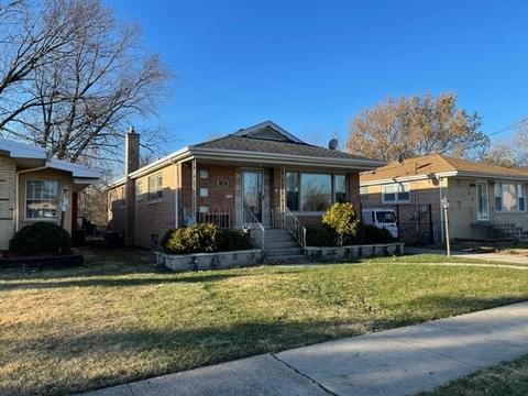 352 Streamside Dr, Harvey, IL 60426 photo 2