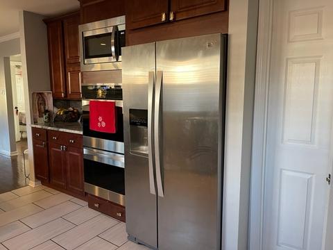 352 Streamside Dr, Harvey, IL 60426 photo 7
