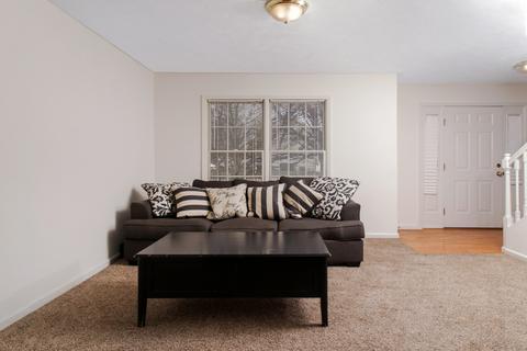 1001 E Shelbourne Dr, Normal, IL 61761 photo 11