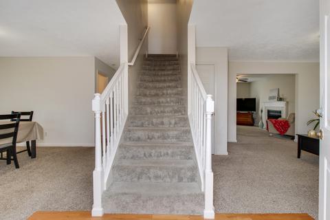 1001 E Shelbourne Dr, Normal, IL 61761 photo 17