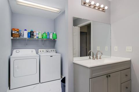 1001 E Shelbourne Dr, Normal, IL 61761 photo 27
