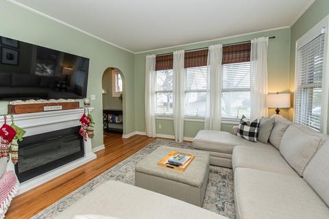 4306 Deyo Ave, Brookfield, IL 60513 photo 4