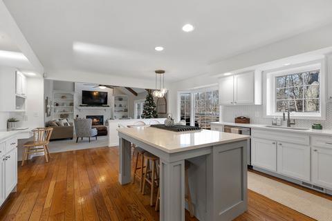 675 E Gartner Rd, Naperville, IL 60540 photo 11