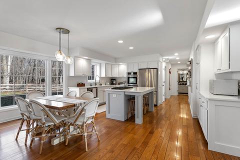 675 E Gartner Rd, Naperville, IL 60540 photo 8