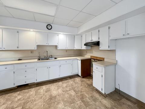 524 S State Ave, Freeport, IL 61032 photo 18
