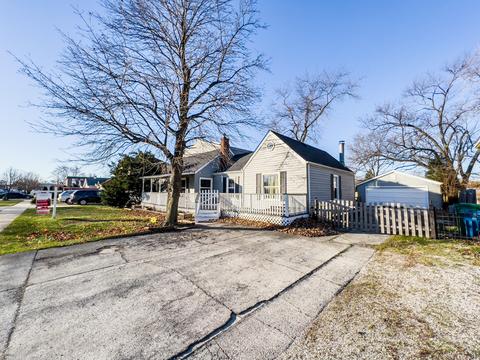 8612 Mansfield Ave, Burbank, IL 60459 photo 4