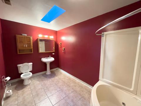 8612 Mansfield Ave, Burbank, IL 60459 photo 36