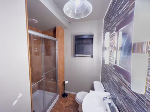 8612 Mansfield Ave, Burbank, IL 60459 photo 31
