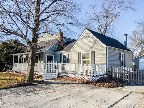 8612 Mansfield Ave, Burbank, IL 60459 photo 3