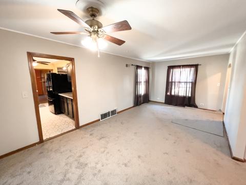 8612 Mansfield Ave, Burbank, IL 60459 photo 21
