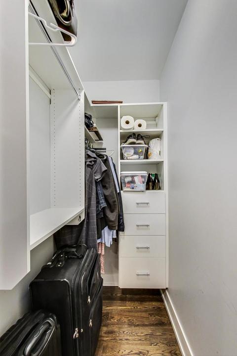 2339 N Drake Ave, Chicago, IL 60647 photo 13