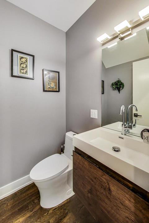 2339 N Drake Ave, Chicago, IL 60647 photo 10