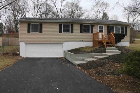 509 Sunrise Dr, Mchenry, IL 60051 photo 1