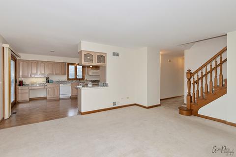 1848 E Vista Ter, Lindenhurst, IL 60046 photo 14