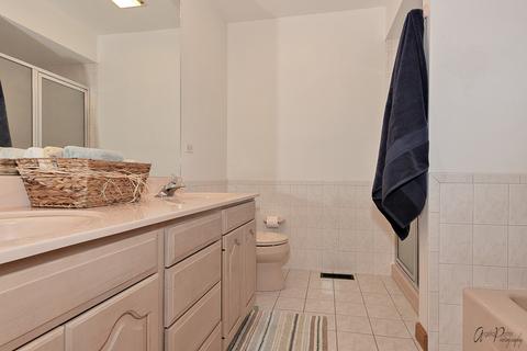 1848 E Vista Ter, Lindenhurst, IL 60046 photo 25
