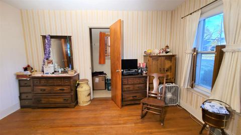 411 Orange St, Elgin, IL 60123 photo 7