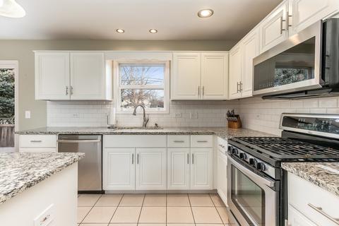 24946 Chelsea Ln, Plainfield, IL 60544 photo 3