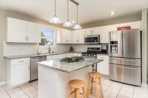 24946 Chelsea Ln, Plainfield, IL 60544 photo 4