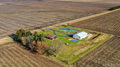 2455 Vanderpool Rd, Morris, IL 60450 photo 16