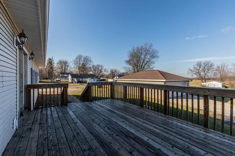 106 North St, Buda, IL 61314 photo 32