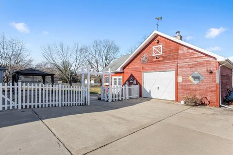 360 E Southmor Rd, Morris, IL 60450 photo 26