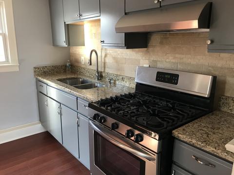 715 S Kendall St, Aurora, IL 60505 photo 5