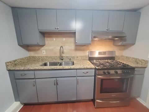 715 S Kendall St, Aurora, IL 60505 photo 4