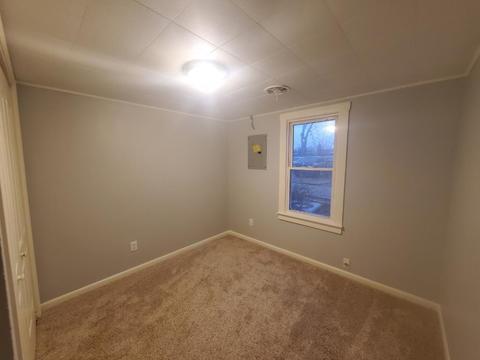 715 S Kendall St, Aurora, IL 60505 photo 8