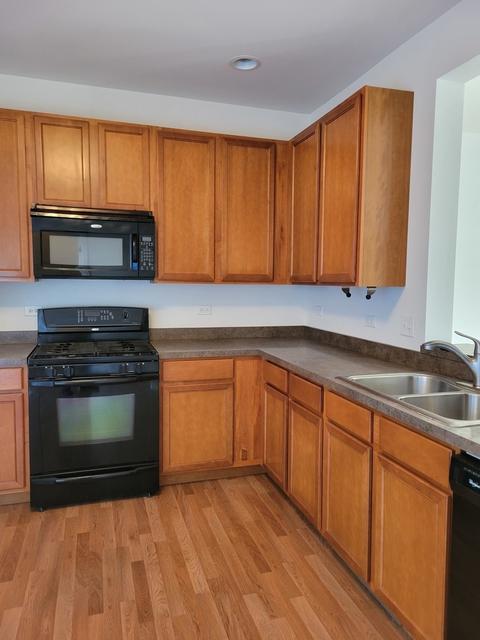 2110 Concord Dr, Mchenry, IL 60050 photo 5