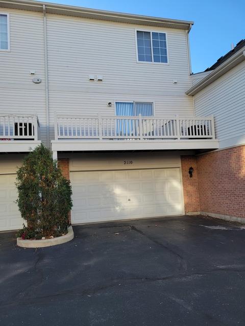 2110 Concord Dr, Mchenry, IL 60050 photo 2