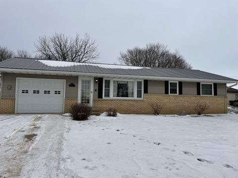 405 E Van Buren St, Ohio, IL 61349 photo 2
