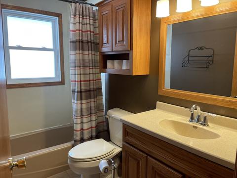 405 E Van Buren St, Ohio, IL 61349 photo 7