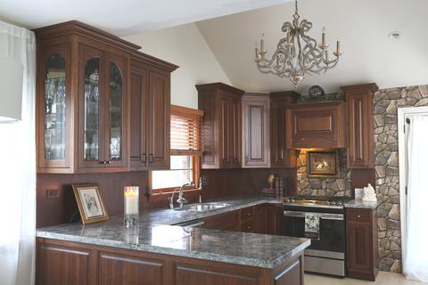 17 E Custer St, Lemont, IL 60439 photo 2