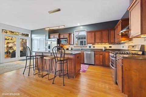 348 N Maple Ave, Elmhurst, IL 60126 photo 5