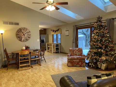19 Cedar Ct, Bloomington, IL 61701 photo 11