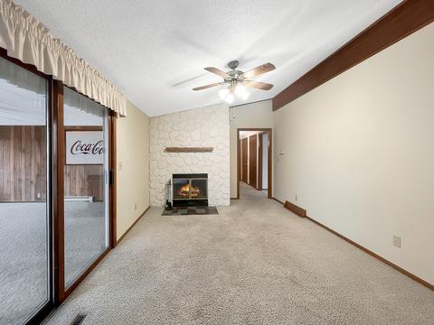2388 Eagle Dr, Freeport, IL 61032 photo 18