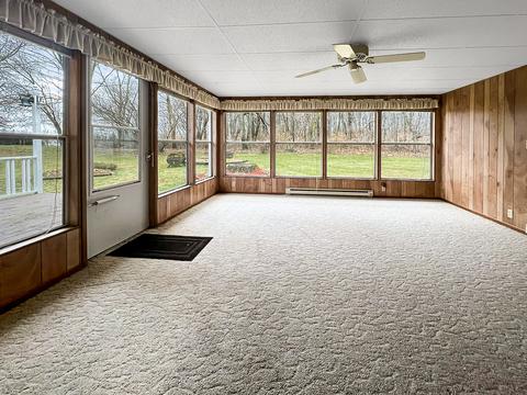 2388 Eagle Dr, Freeport, IL 61032 photo 17