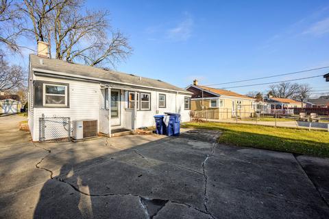 1315 Dennis Pl, Des Plaines, IL 60018 photo 11
