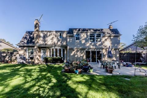 3919 Michael Ln, Glenview, IL 60026 photo 5