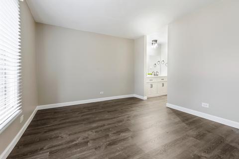 1772 Gloucester Ct #A, Wheaton, IL 60189 photo 12