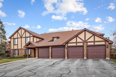 1772 Gloucester Ct #A, Wheaton, IL 60189 photo 1