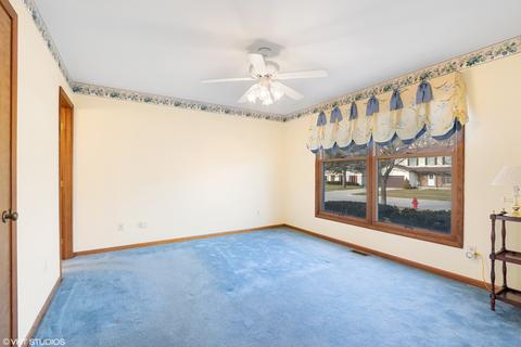 3109 W Lorient Dr, Mchenry, IL 60050 photo 11