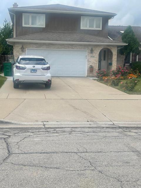 9106 S Oketo Ave, Bridgeview, IL 60455 photo 1